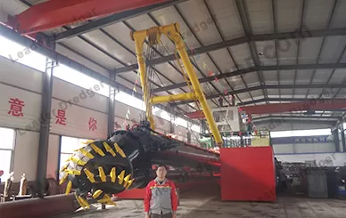 LD3700 cutter suction dredger is applied to sand dredging to complete delivery 5 Factory production.webp - Leader Dredger